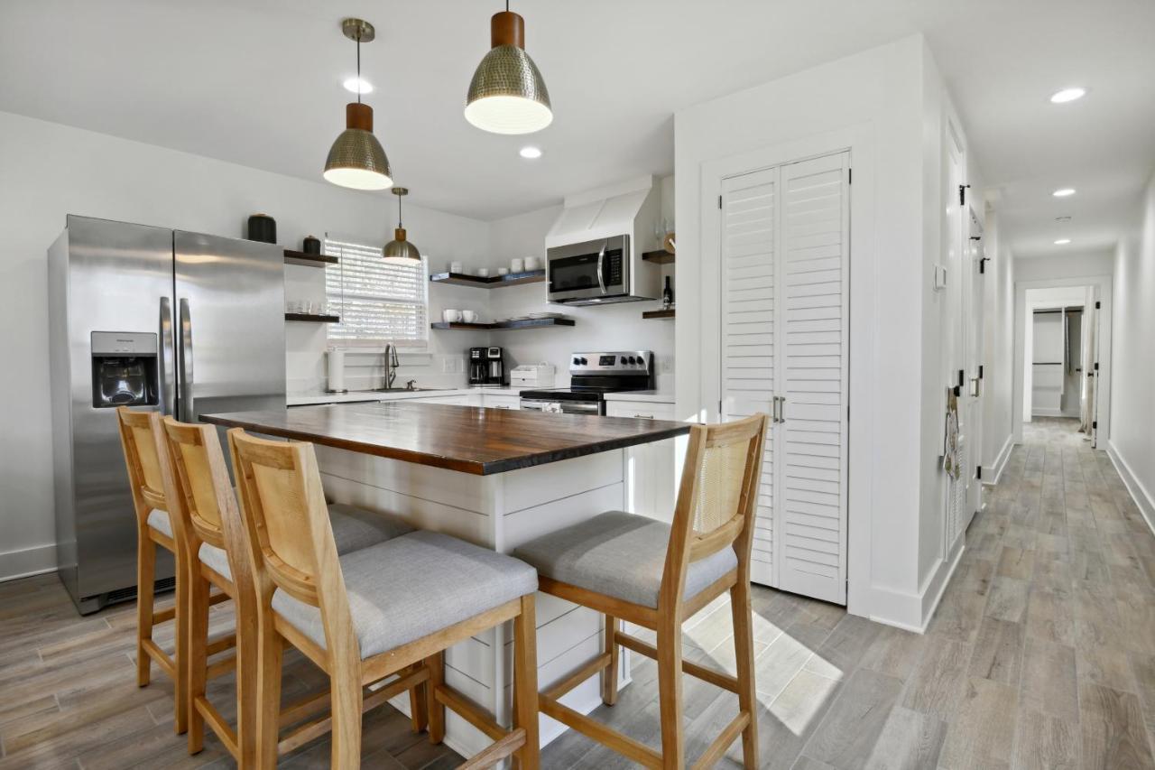Vacation Rental Bay St Louis Walk To Beach, Dining, Shopping, And Nightlife Бей-Сент-Луис Экстерьер фото