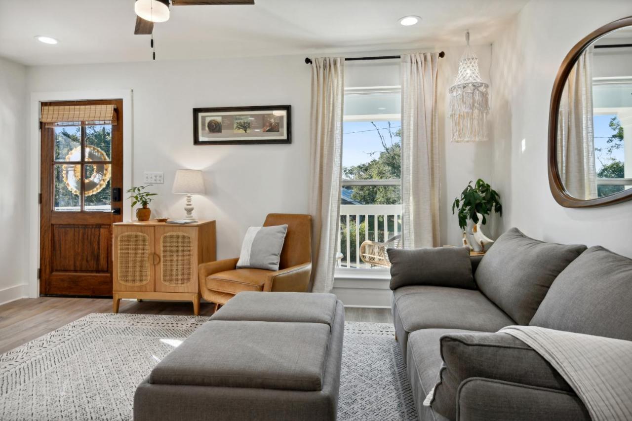 Vacation Rental Bay St Louis Walk To Beach, Dining, Shopping, And Nightlife Бей-Сент-Луис Экстерьер фото